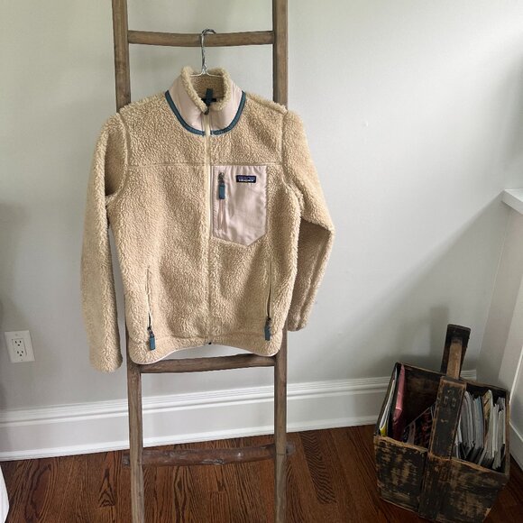 Patagonia Women's Classic Retro-X® Fleece Jacket - Picture 4 of 4